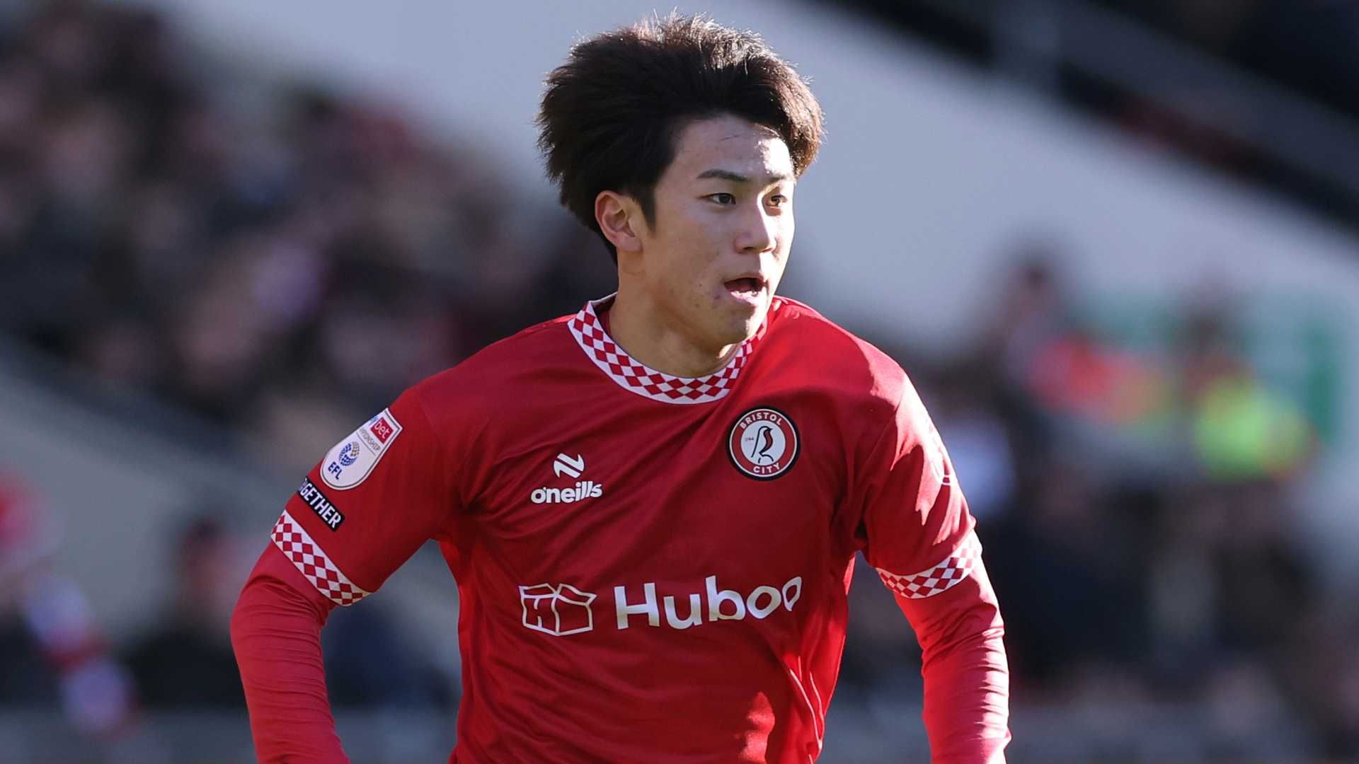 欧州クラブでプレーする日本人選手の最新ユニフォームまとめ